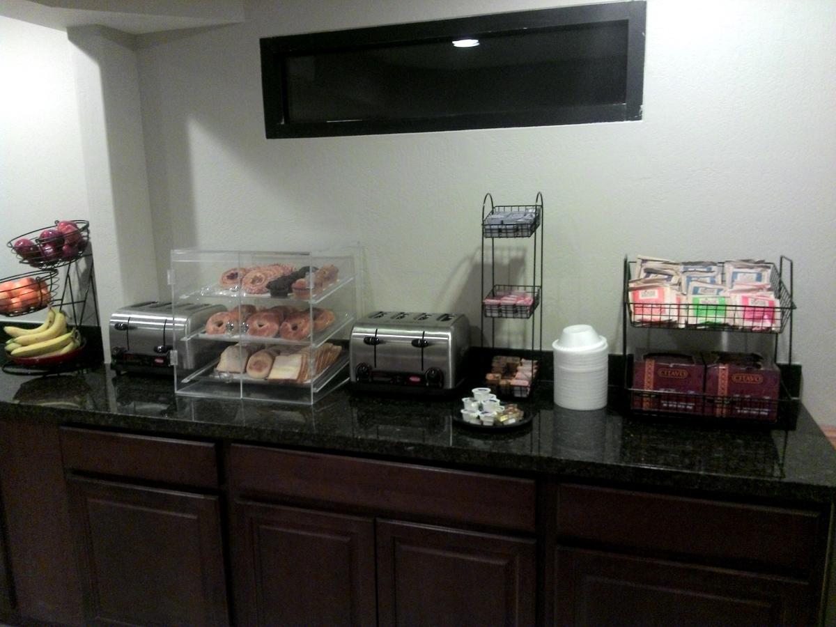 Ramada By Wyndham Tempe/At Arizona Mills Mall - thumb 18