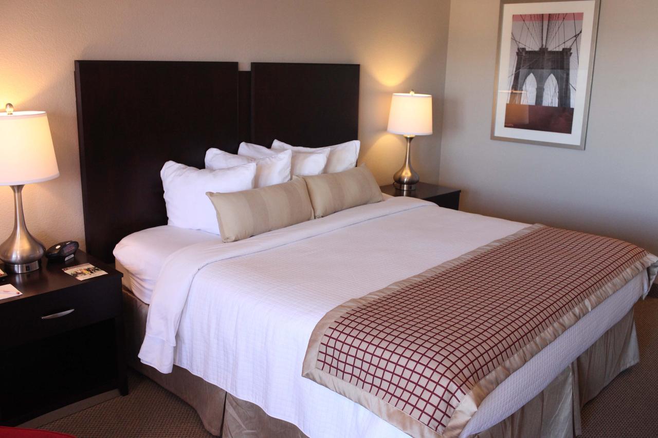 Ramada By Wyndham Tempe/At Arizona Mills Mall - thumb 3