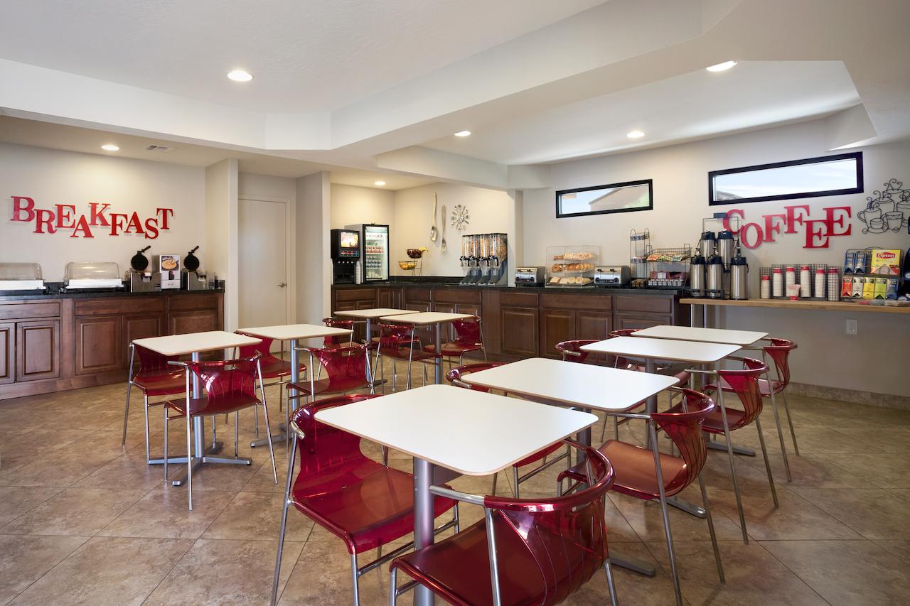 Ramada By Wyndham Tempe/At Arizona Mills Mall - thumb 23