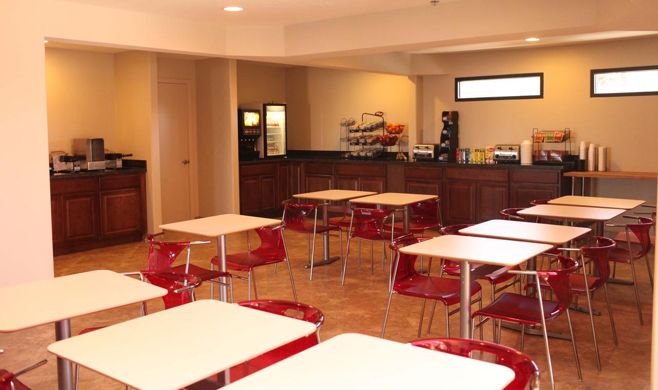 Ramada By Wyndham Tempe/At Arizona Mills Mall - thumb 6