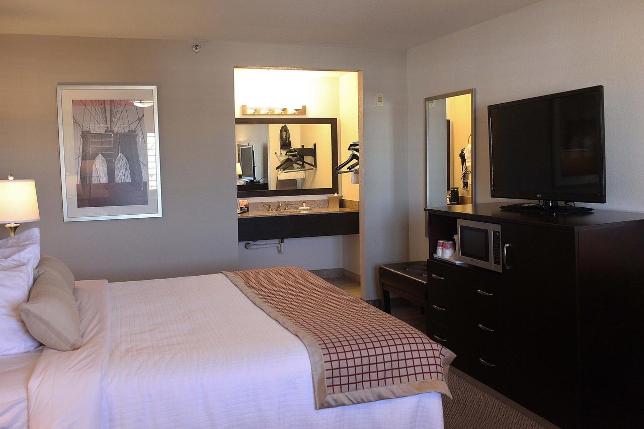 Ramada By Wyndham Tempe/At Arizona Mills Mall - thumb 13