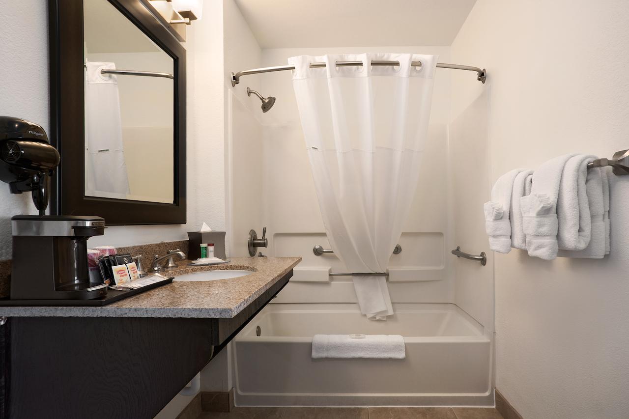 Ramada By Wyndham Tempe/At Arizona Mills Mall - thumb 28