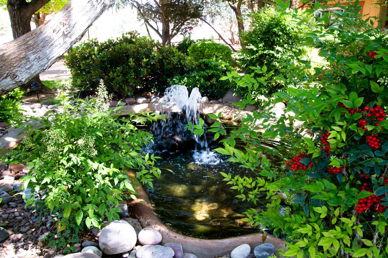 Sky Ranch Lodge - thumb 34