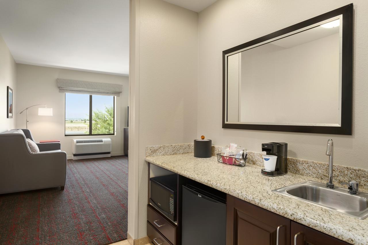 Hampton Inn & Suites Phoenix Glendale-Westgate - thumb 5
