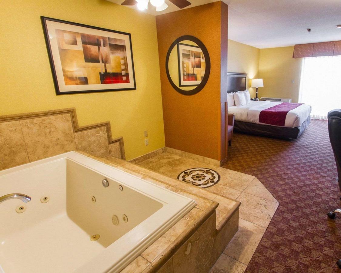 Comfort Suites Phoenix Airport - thumb 2