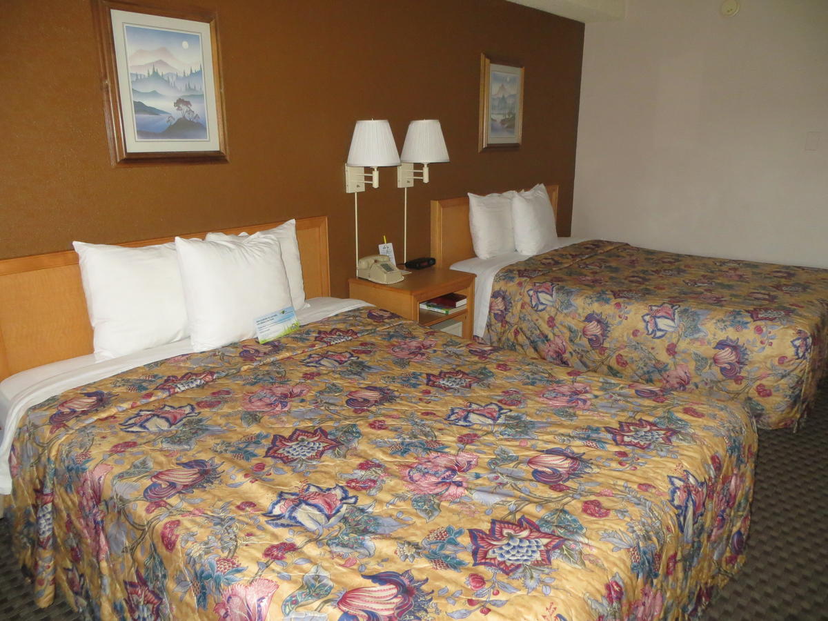 Days Inn By Wyndham Flagstaff - West Route 66 - thumb 11