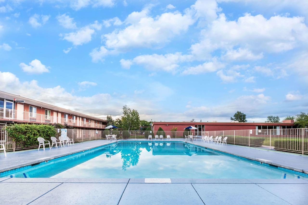 Days Inn By Wyndham Flagstaff - West Route 66 - thumb 1