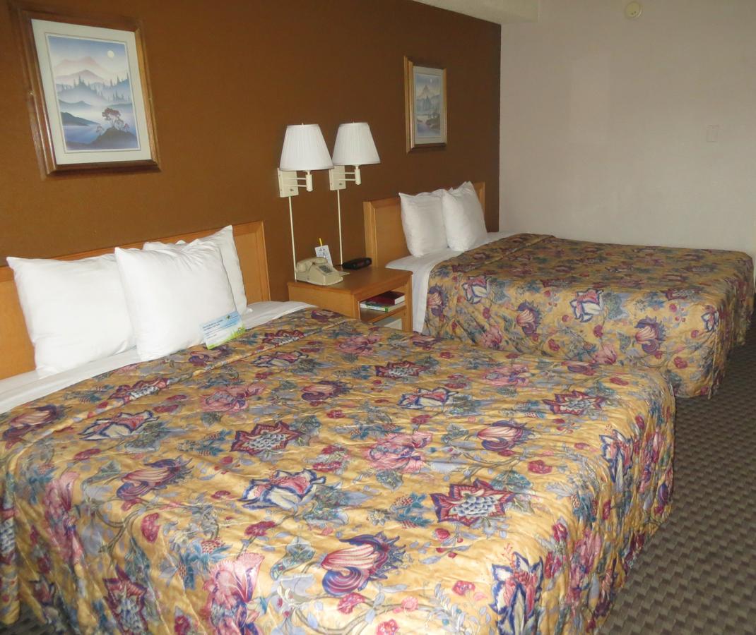 Days Inn By Wyndham Flagstaff - West Route 66 - thumb 22