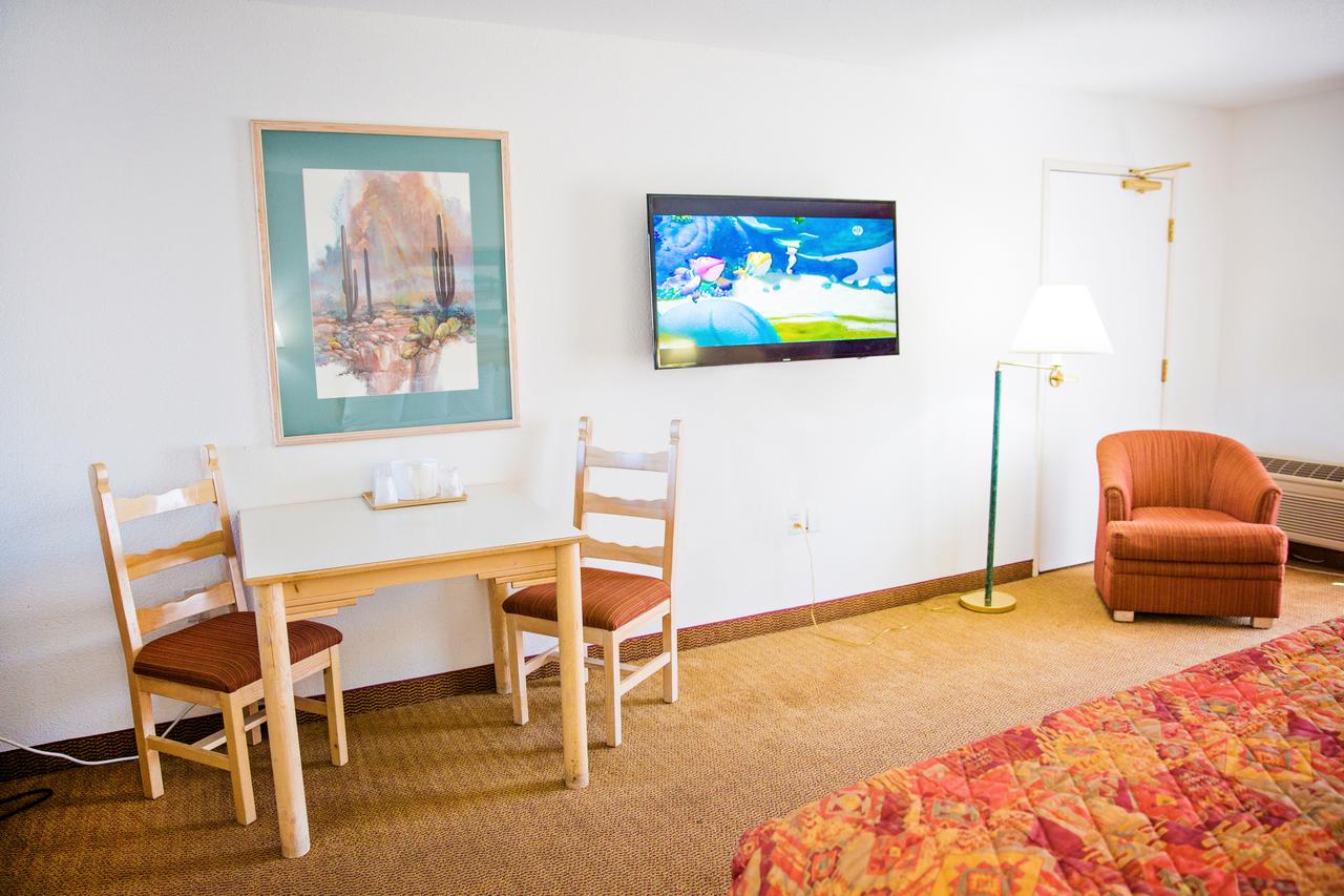 Los Viajeros Inn - thumb 7