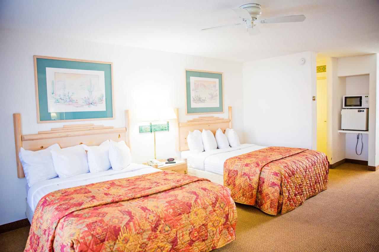 Los Viajeros Inn - thumb 10