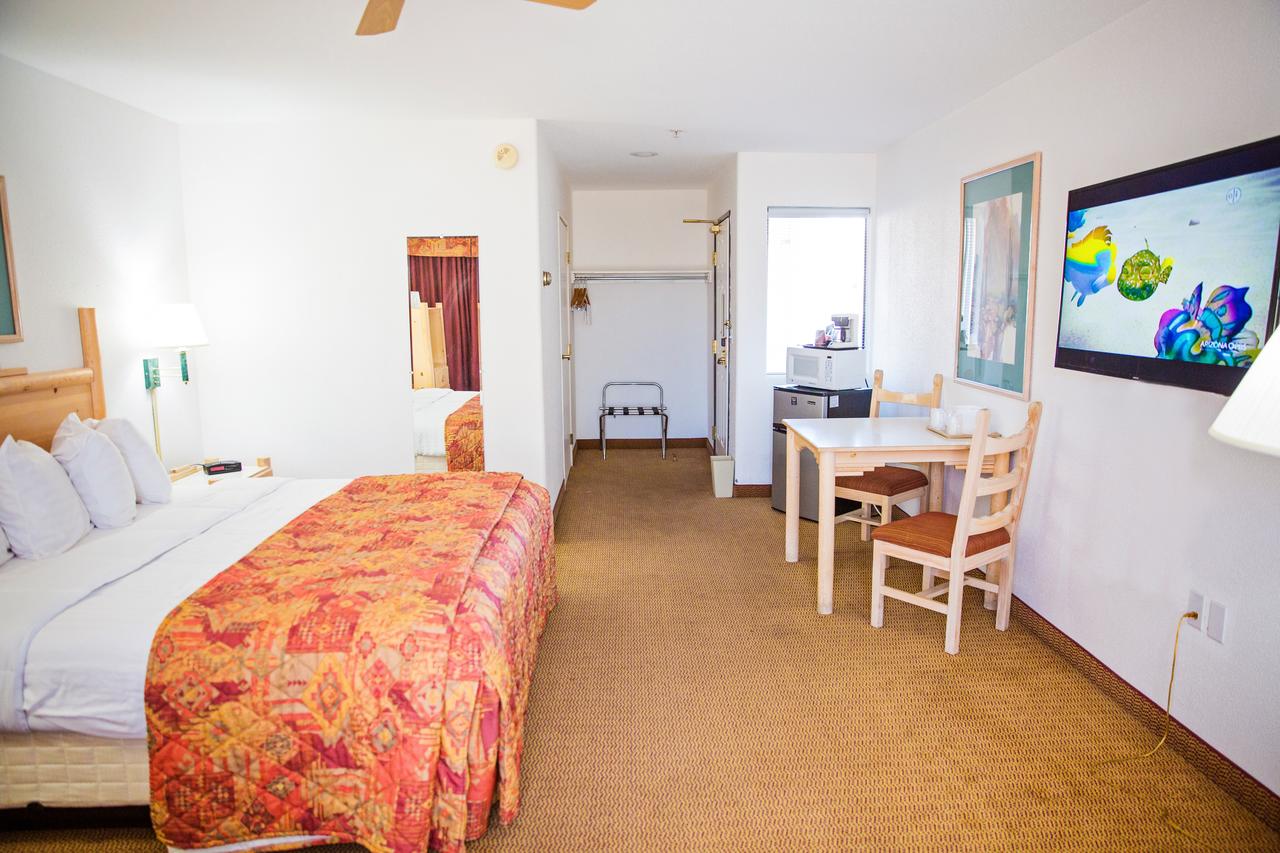 Los Viajeros Inn - thumb 4