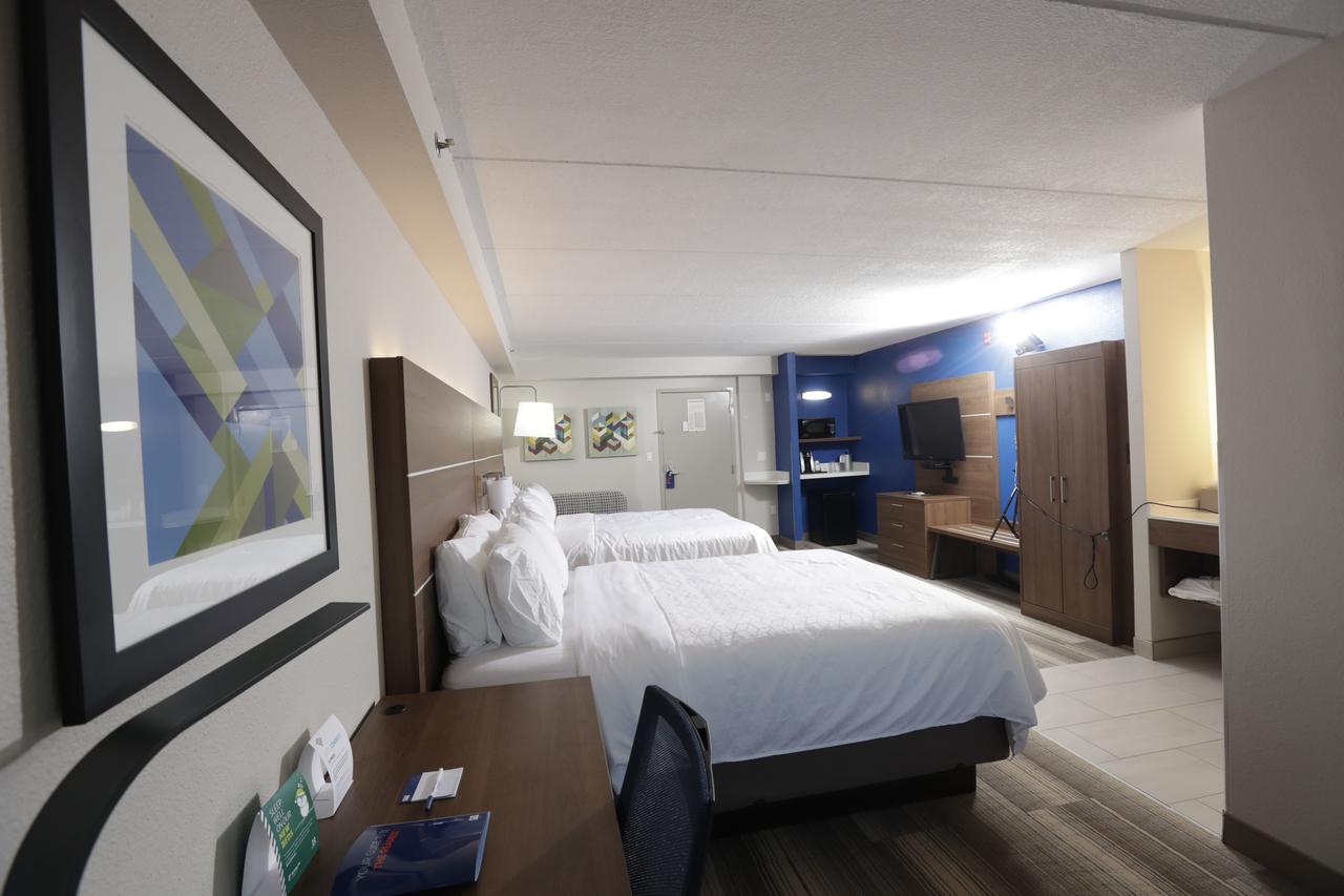 Holiday Inn Express Hotel & Suites Tempe - thumb 2