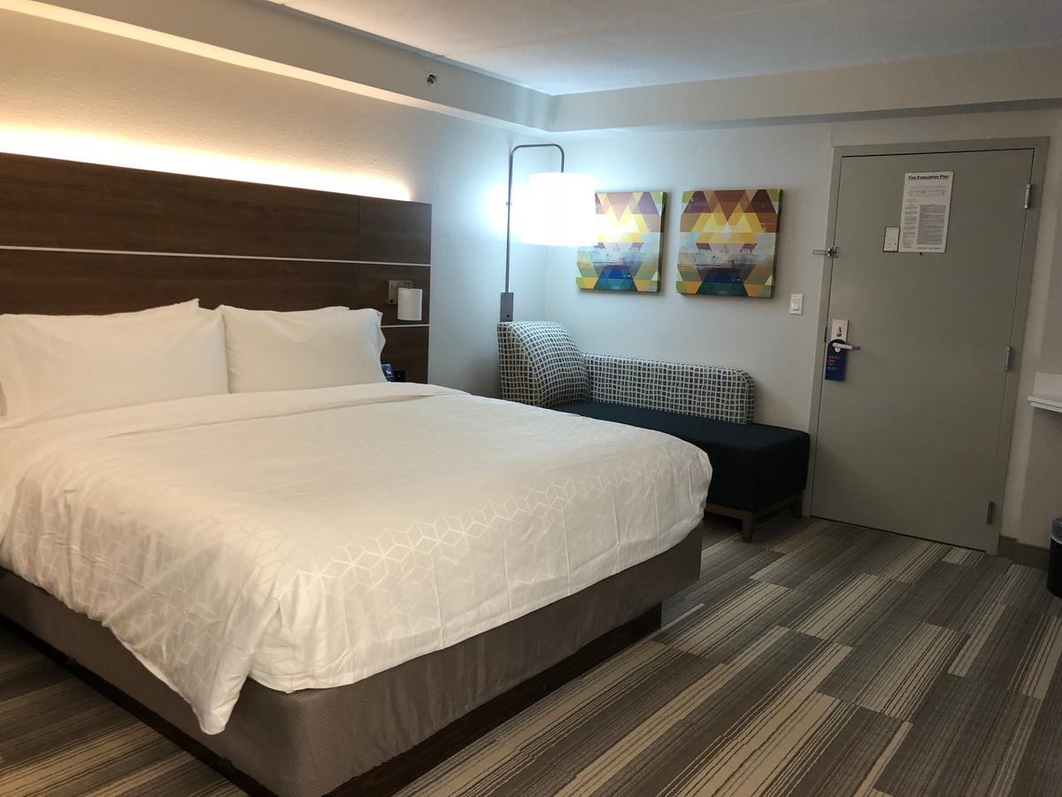 Holiday Inn Express Hotel & Suites Tempe - thumb 4