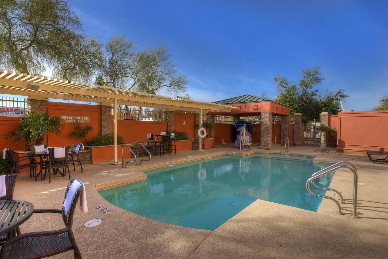 Holiday Inn Express Hotel & Suites Tempe - thumb 0