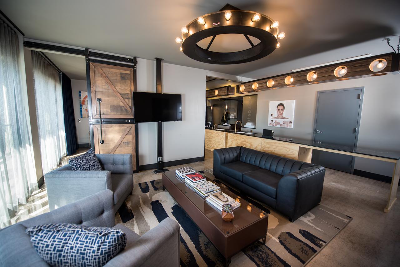 Found Re Phoenix - thumb 14