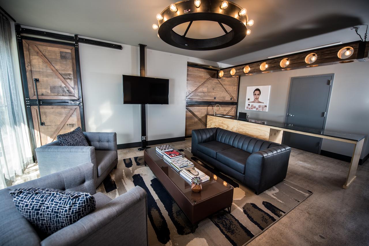 Found Re Phoenix - thumb 12