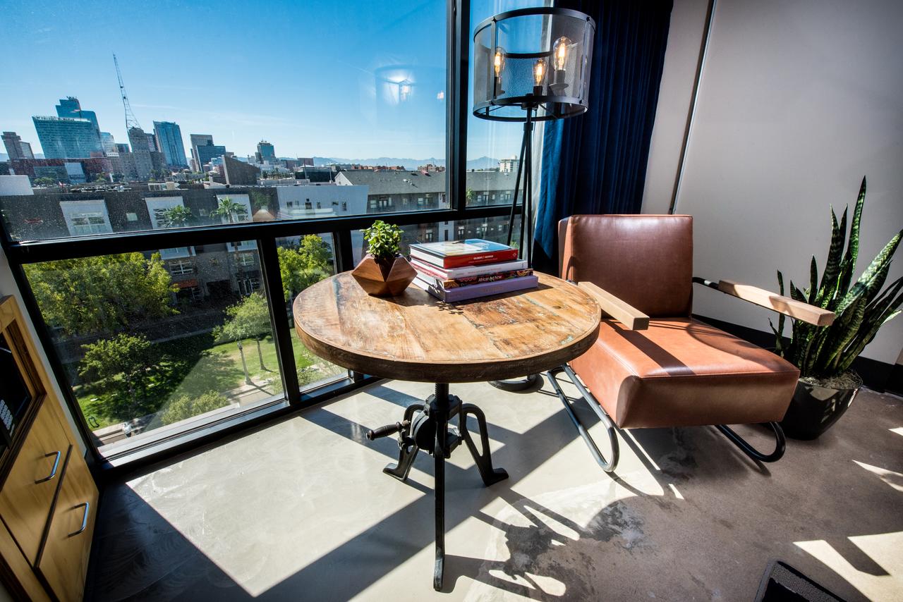 Found Re Phoenix - thumb 29