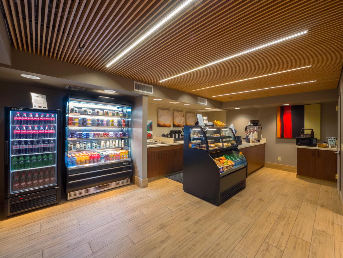 Hilton Phoenix Airport - thumb 4