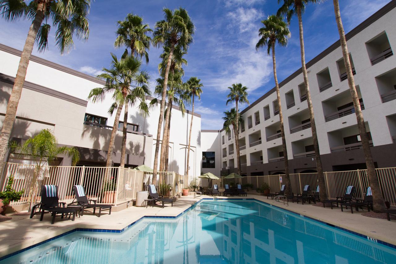 Hilton Phoenix Airport - thumb 28