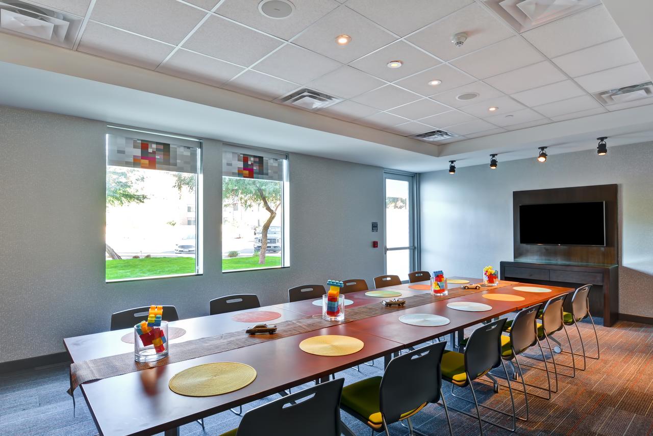 Aloft Phoenix Airport - thumb 24