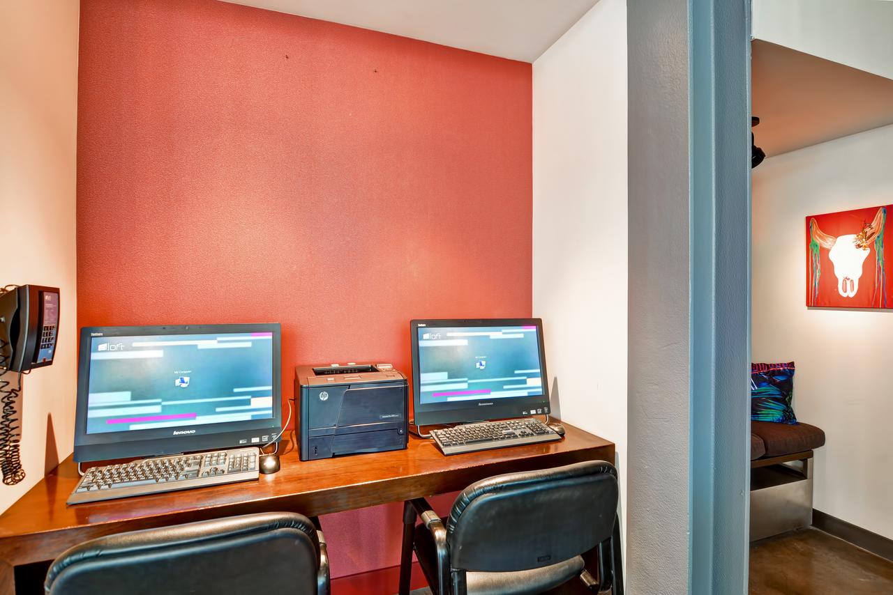 Aloft Phoenix Airport - thumb 14