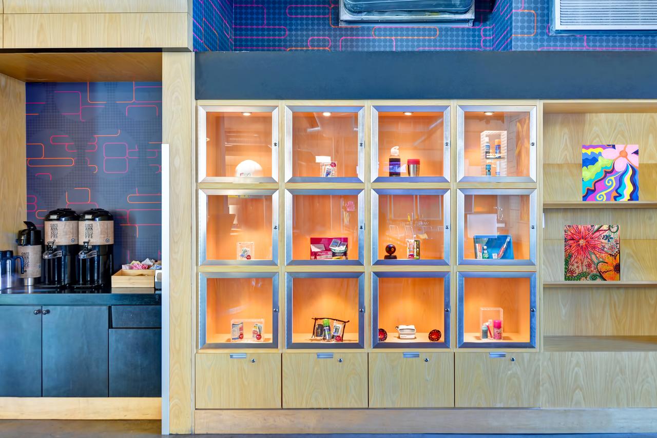 Aloft Phoenix Airport - thumb 15