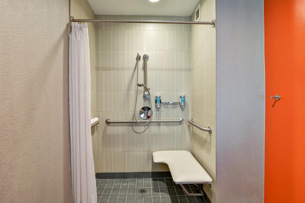 Aloft Phoenix Airport - thumb 20