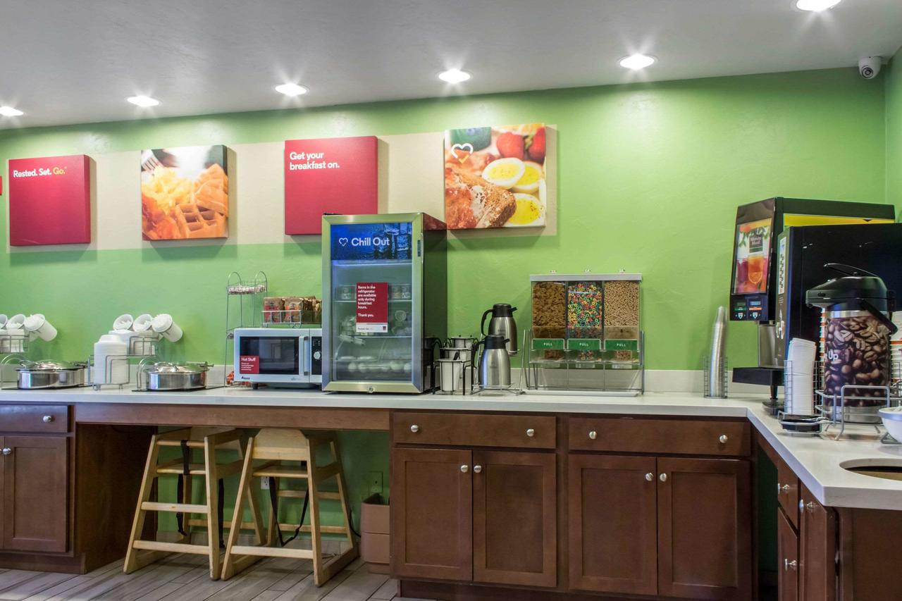 Comfort Suites At Tucson Mall - thumb 29