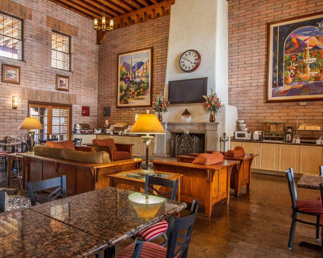 Comfort Suites At Sabino Canyon - thumb 18