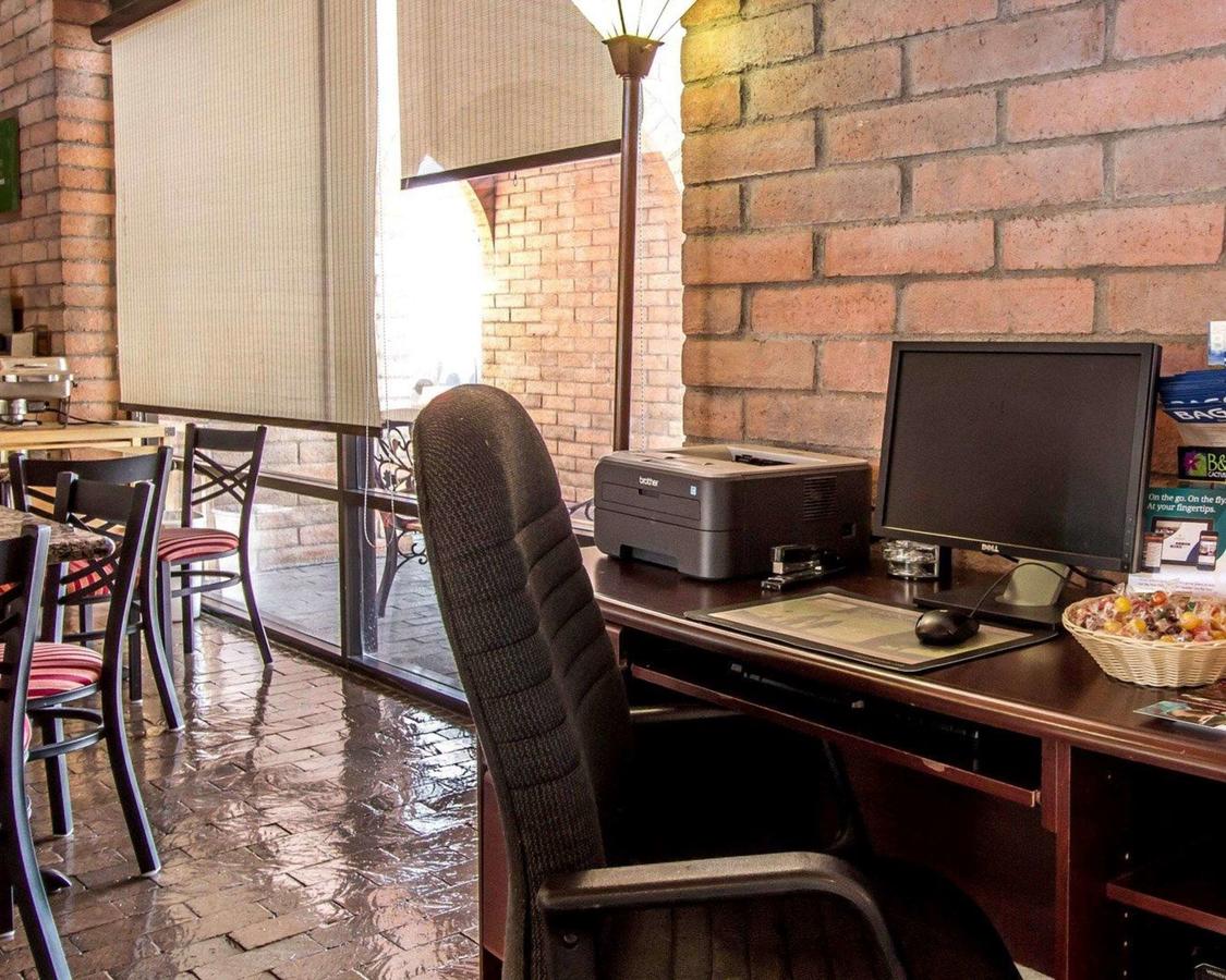 Comfort Suites At Sabino Canyon - thumb 39