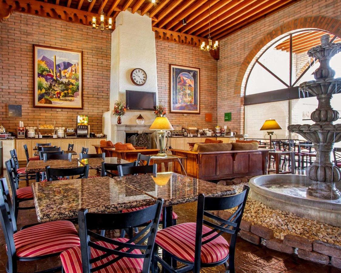 Comfort Suites At Sabino Canyon - thumb 41