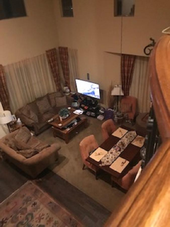 The Desert Inn - thumb 14