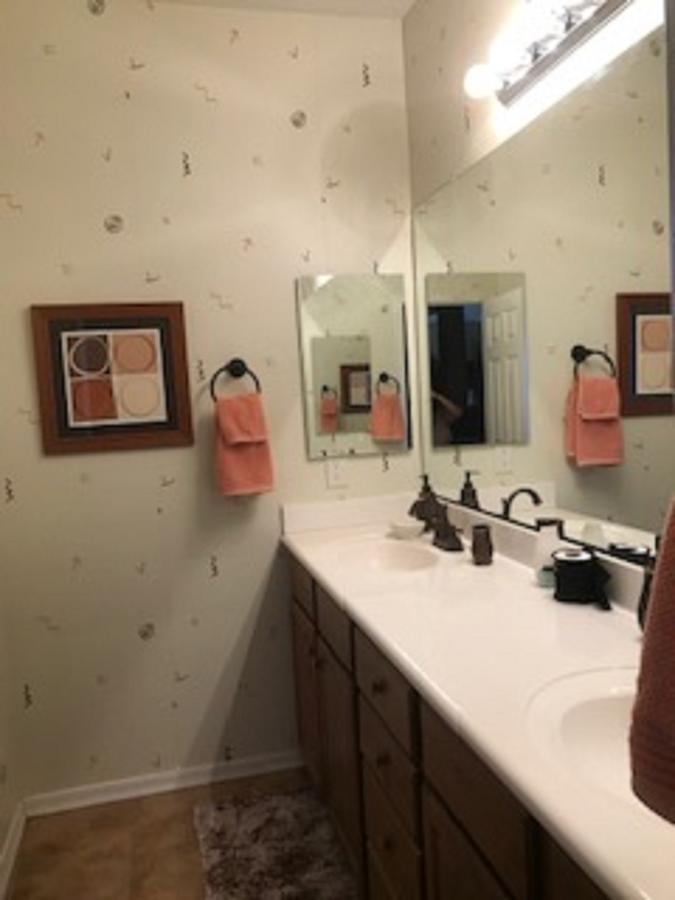 The Desert Inn - thumb 16