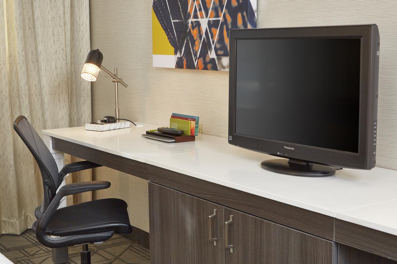 Hilton Garden Inn Scottsdale Old Town - thumb 2