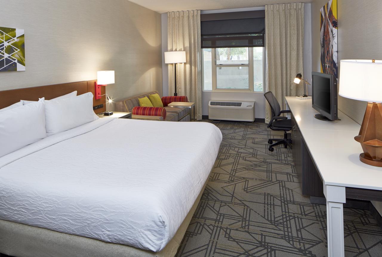 Hilton Garden Inn Scottsdale Old Town - thumb 3