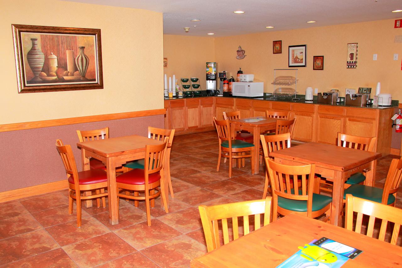 Days Inn & Suites By Wyndham Surprise - thumb 4