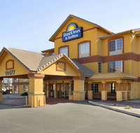 Days Inn  Suites by Wyndham Surprise - Tourism Bookings