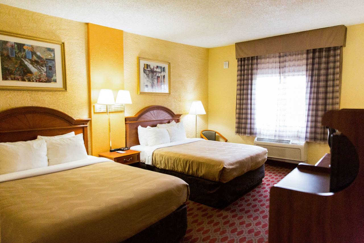 Quality Inn And Suites Goodyear - thumb 19