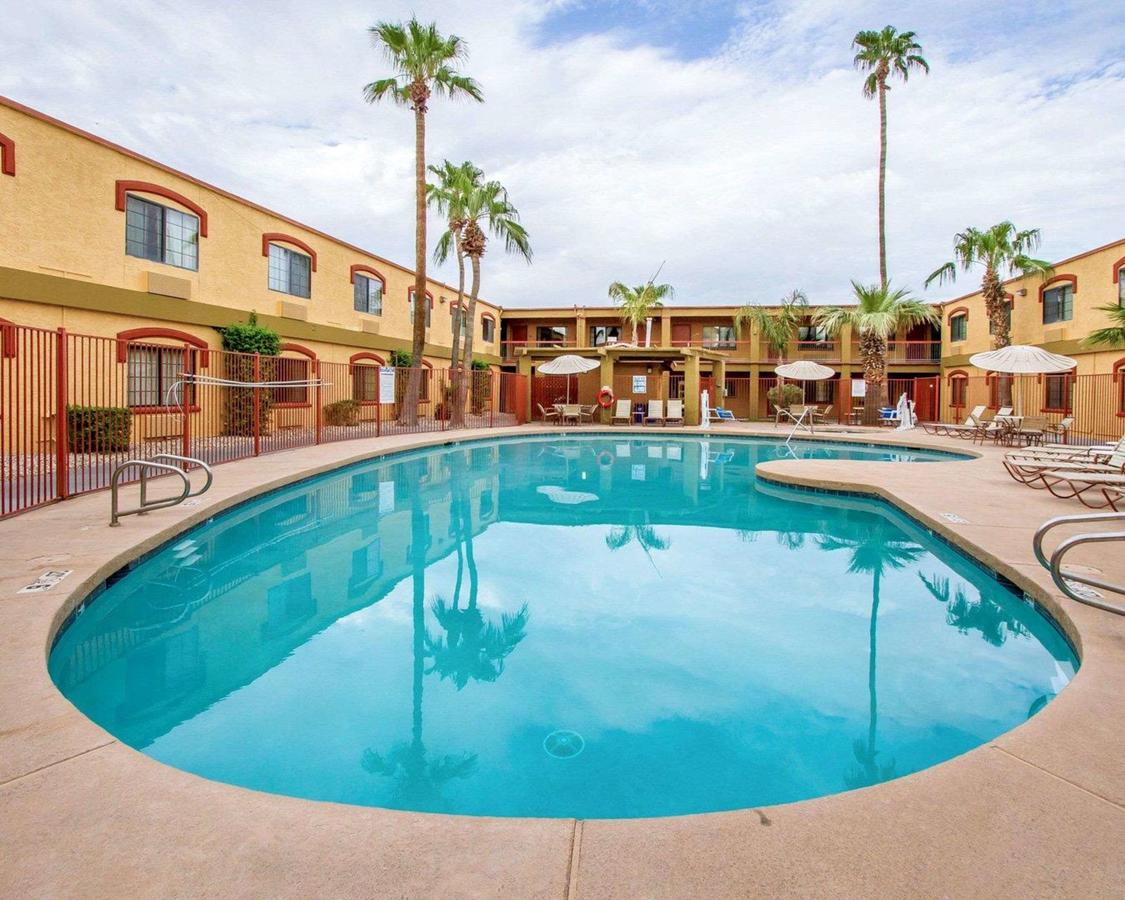 Quality Inn And Suites Goodyear - thumb 13