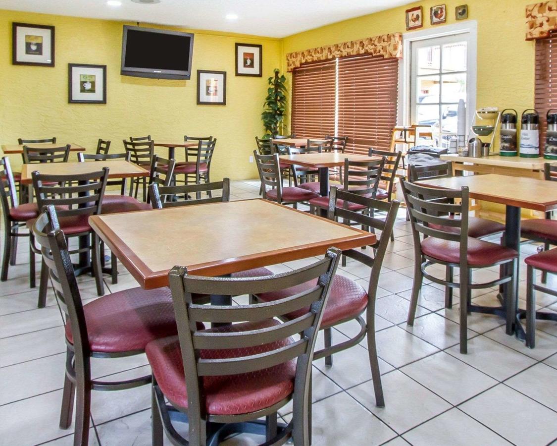 Quality Inn And Suites Goodyear - thumb 14