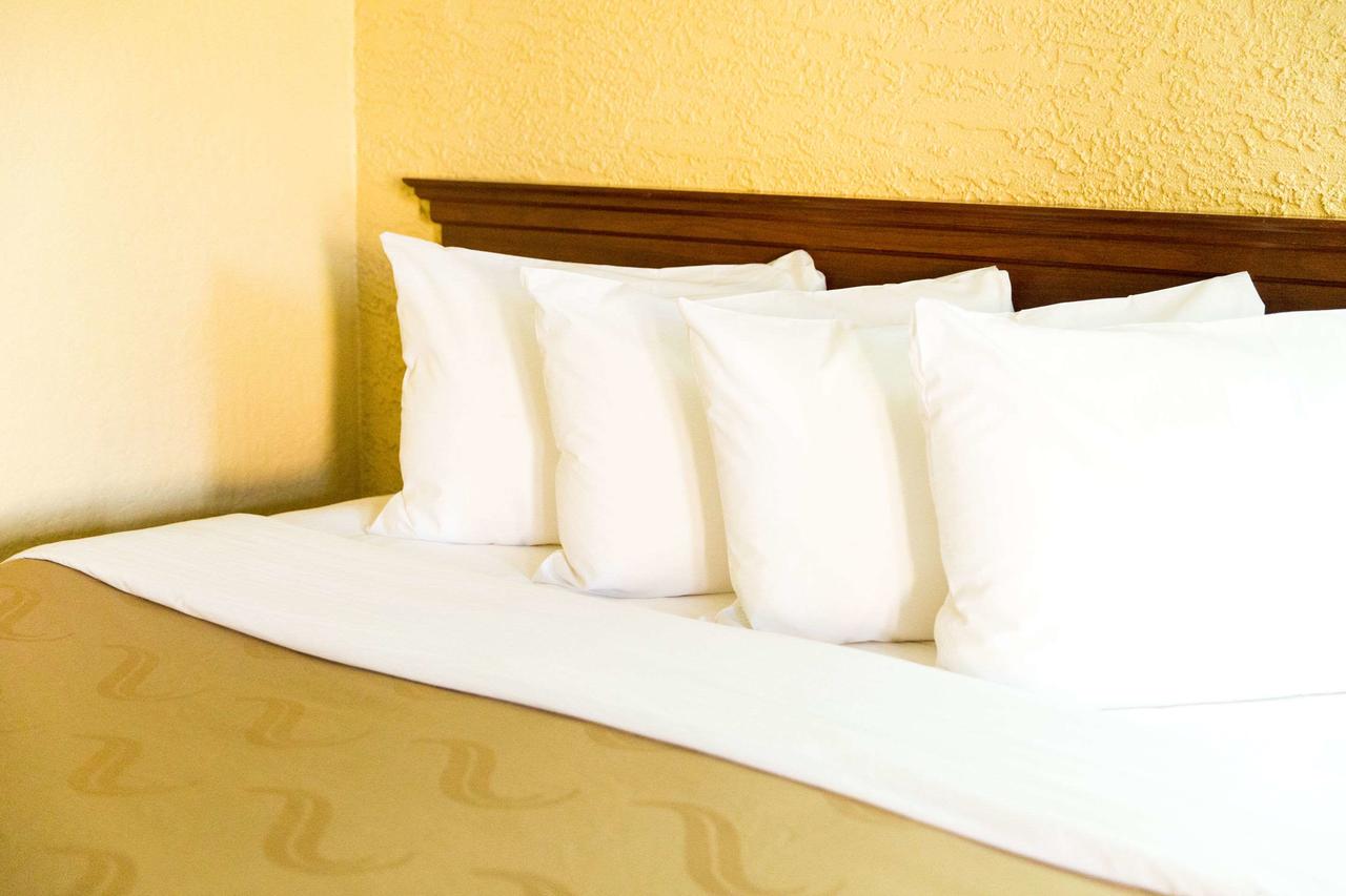 Quality Inn And Suites Goodyear - thumb 20
