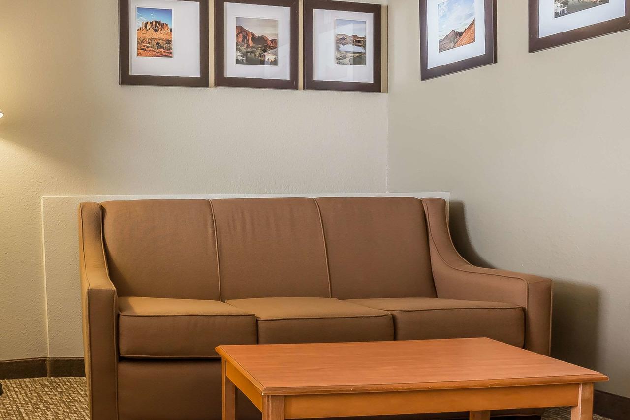 Comfort Inn And Suites Surprise - Phoenix NW - thumb 27
