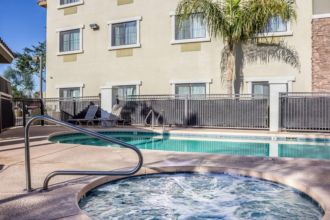 Comfort Inn And Suites Surprise - Phoenix NW - thumb 9