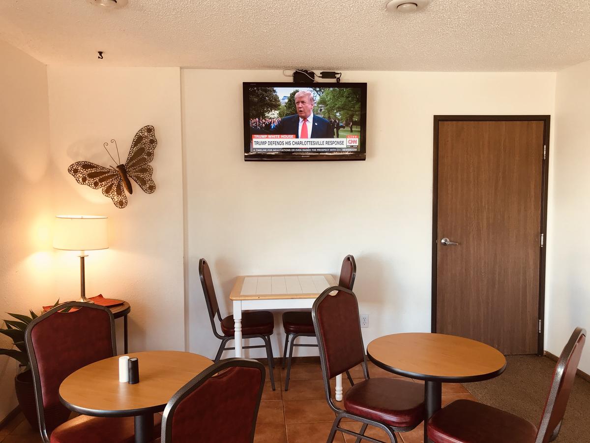 Americas Choice Inn & Suites - thumb 18