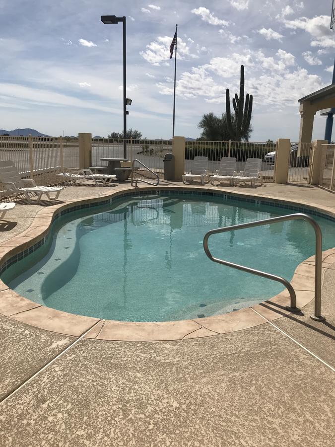 Americas Choice Inn & Suites - thumb 20