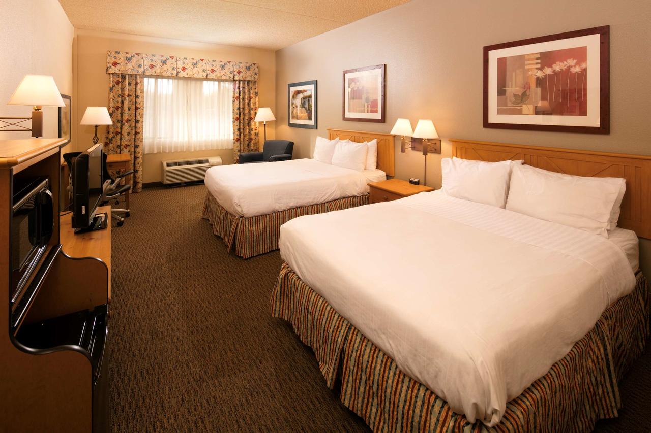 Red Lion Inn & Suites Goodyear - thumb 11