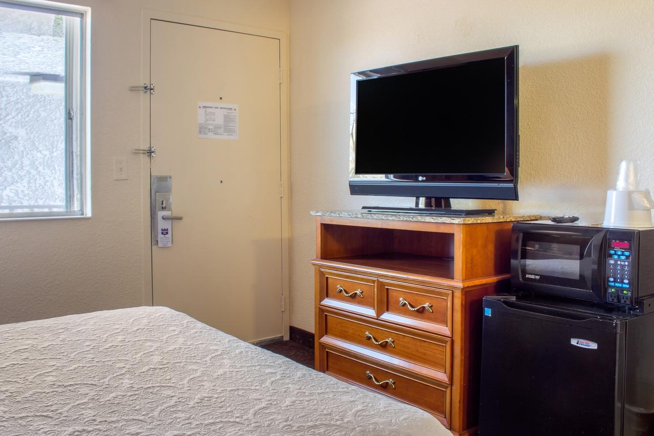 Knights Inn Sierra Vista / East Fry - thumb 1