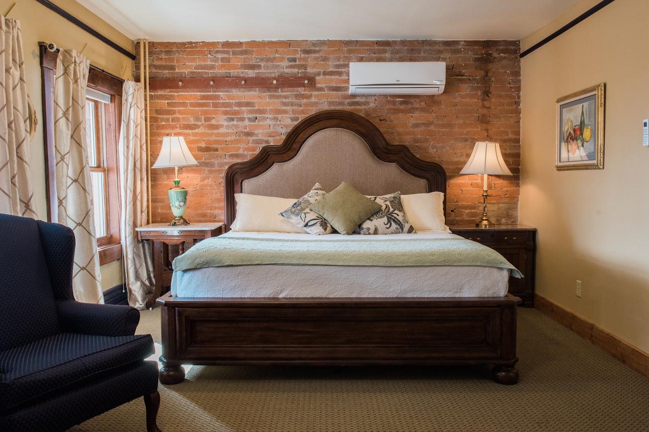 Weatherford Hotel - thumb 24