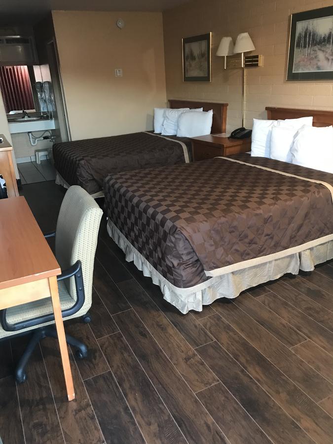 Westerner Motel - thumb 8