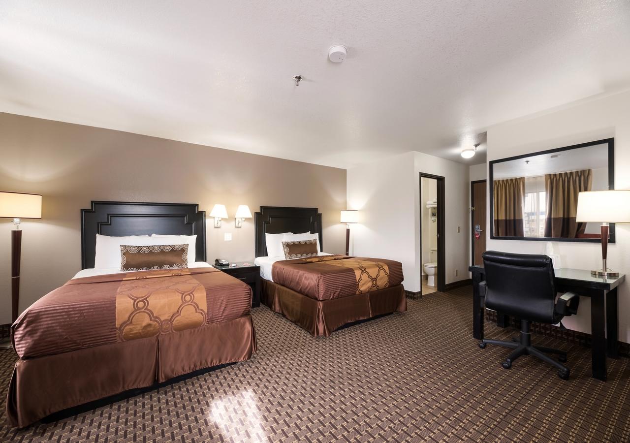 Econo Lodge Inn & Suites - thumb 17